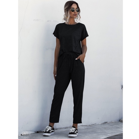 2 Piece Casual Outfit: Tee and Sweatpants - Picture 5 of 11